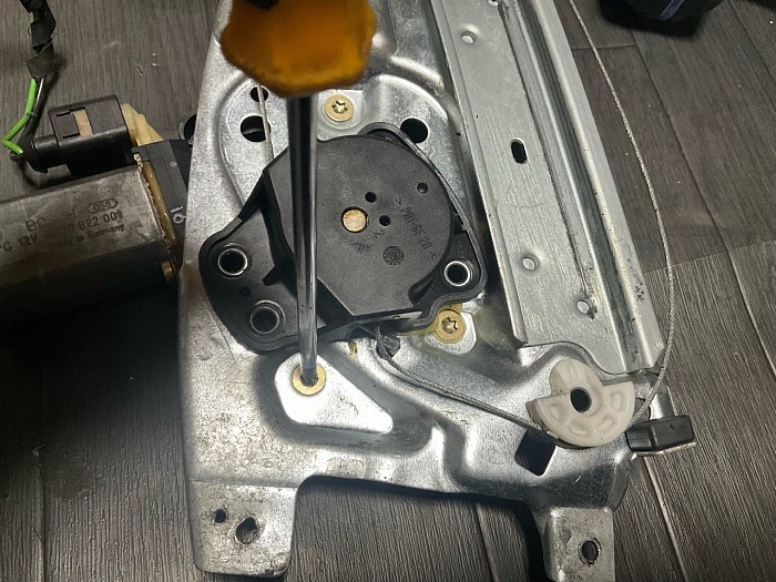 スマート　450 左　パワーウィンド　レギュレーター　新品　スライダーに交換済 スマート 450 左 パワーウィンド レギュレーター 新品 スライダーに