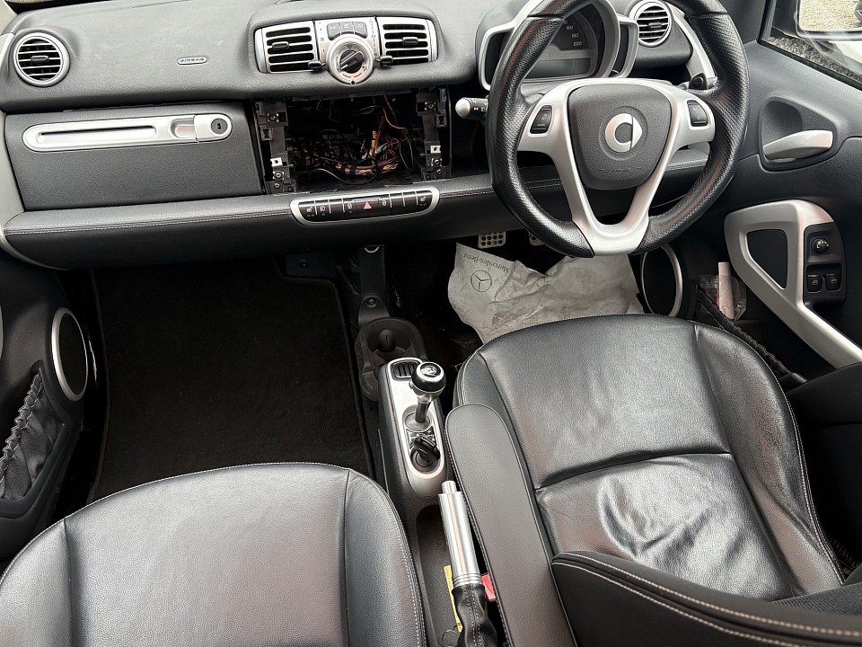 MCC スマート　450 正規品　ブラバス　エンジン　コンピューター　動作確認済 MCC スマート smart 450 正規 ブラバス BRABUS パドルシフト付き